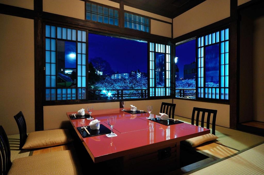 Hotel Chinzanso Tokyo  Dining  Restaurant 5