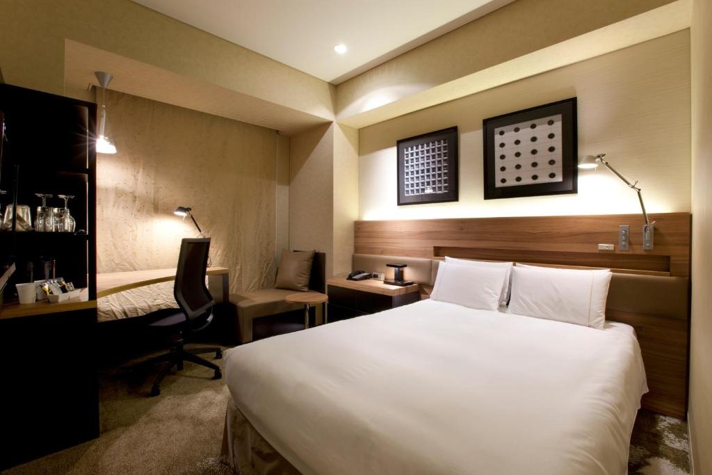 The Royal Park Hotel Iconic Tokyo Shiodome  Dining  Dining Image 55 55