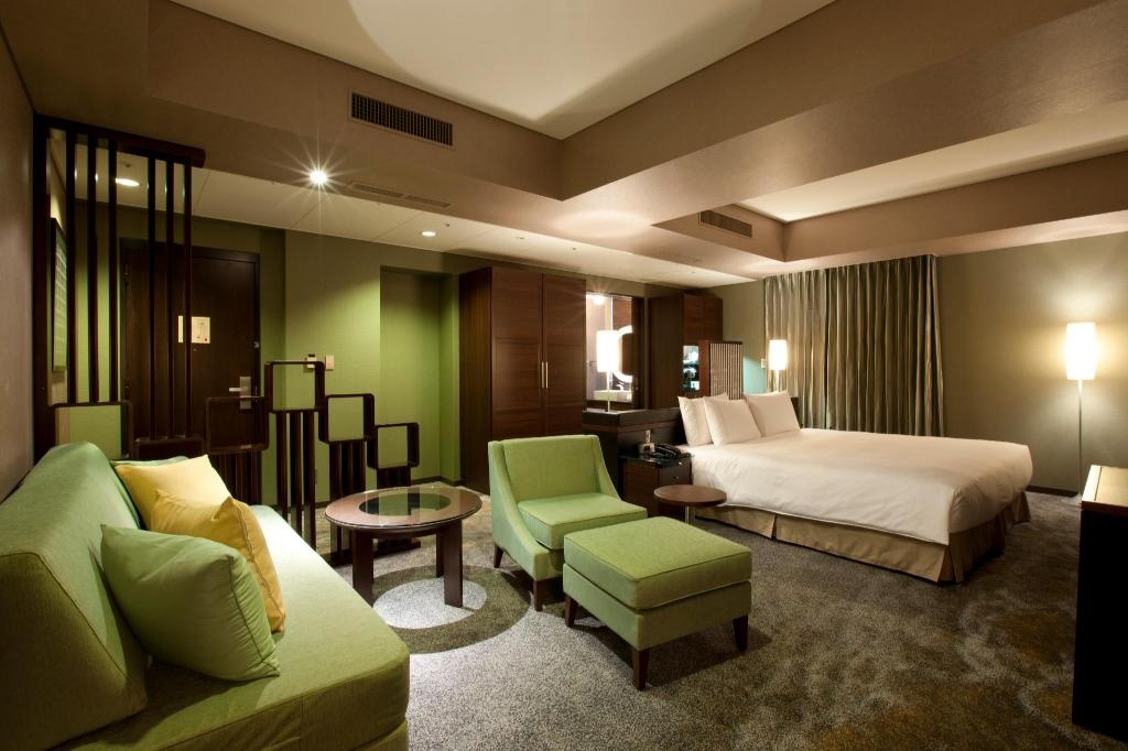 The Royal Park Hotel Iconic Tokyo Shiodome  Facilities  Junior Suite King Non Smoking Guestroom 22