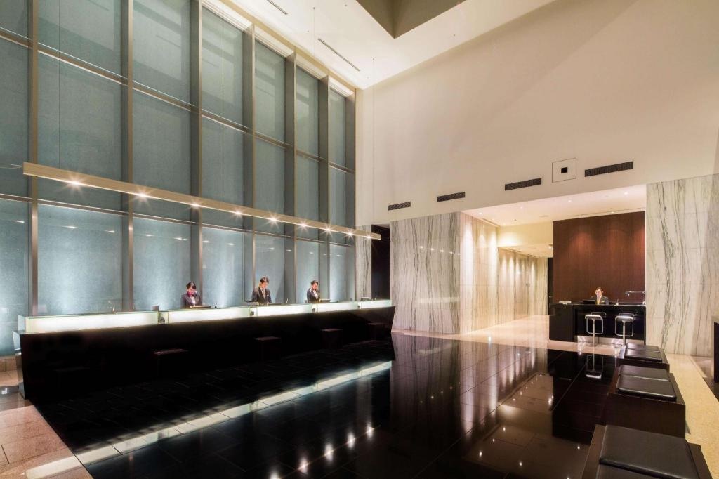 The Royal Park Hotel Iconic Tokyo Shiodome  Facilities  Lobby 4