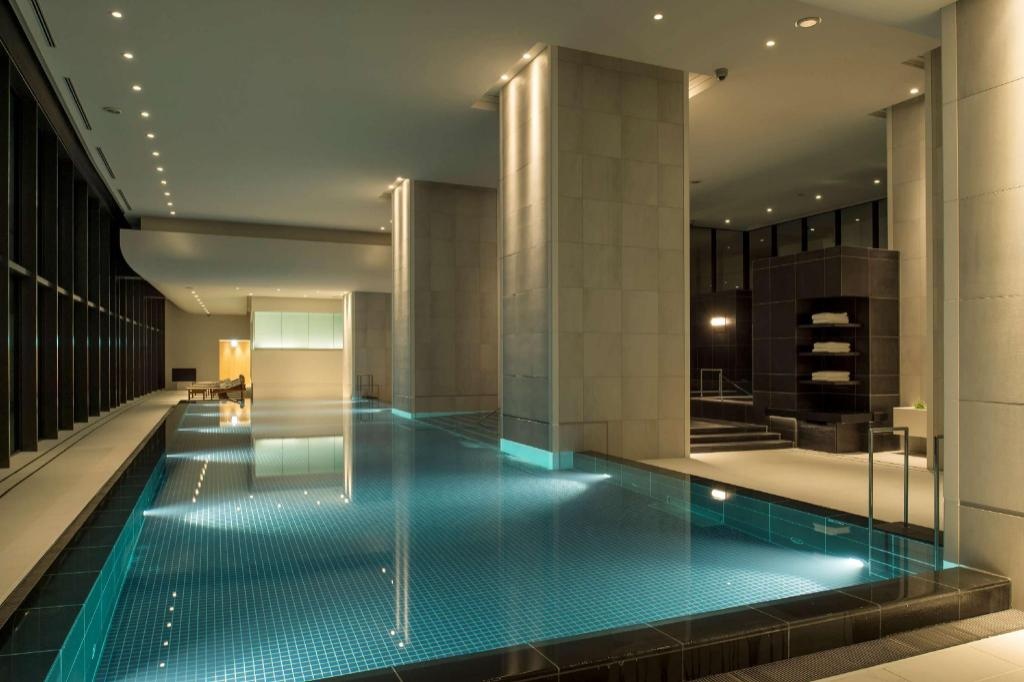 Andaz Tokyo Toranomon Hills  Facilities  Swimming Pool 2