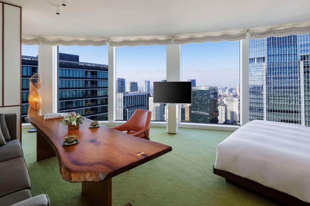 Andaz Tokyo Toranomon Hills  Rooms  1 King Bed Tower View Deluxe Guestroom 6