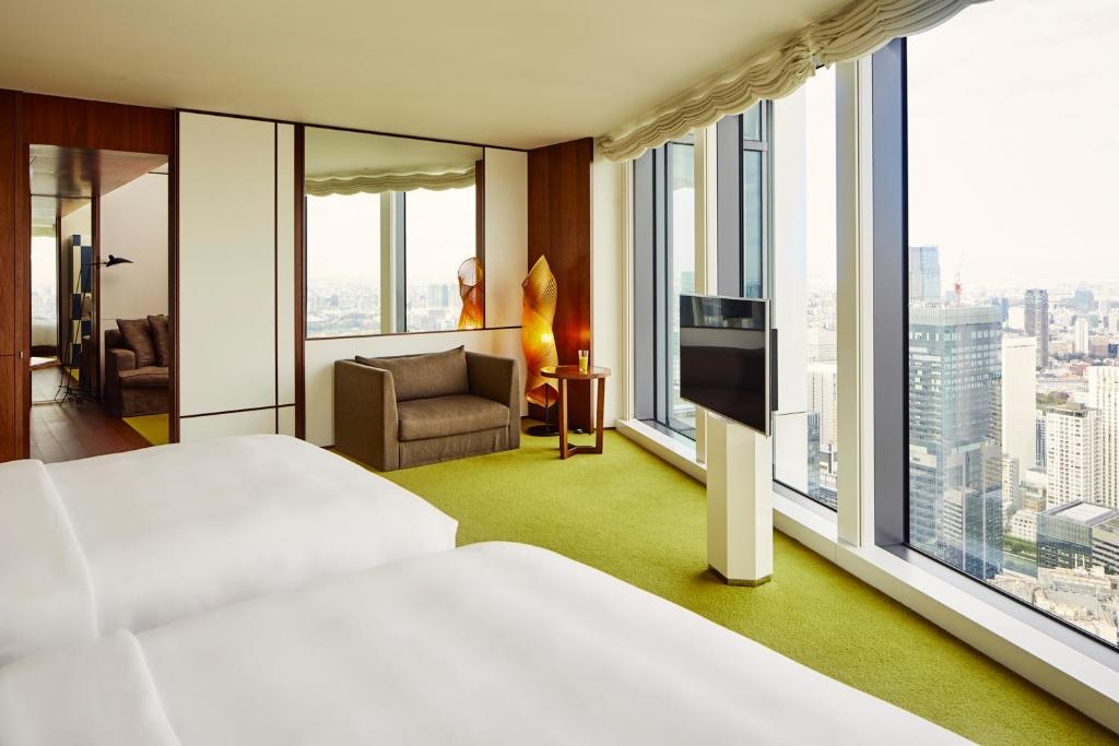 Andaz Tokyo Toranomon Hills  Rooms  Rooms Image 17 17