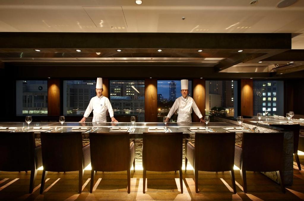 Keio Plaza Hotel Tokyo  Dining  Restaurant 12