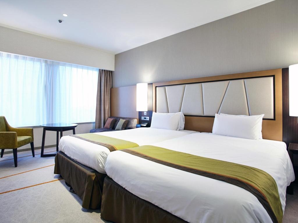 Keio Plaza Hotel Tokyo  Rooms  South Tower High Floor Plaza Superior Twin Room Non Smoking Bed 62