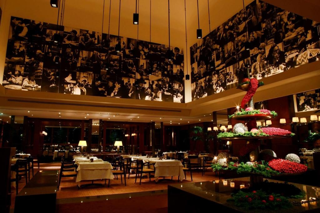 Park Hyatt Tokyo  Dining  Restaurant 76