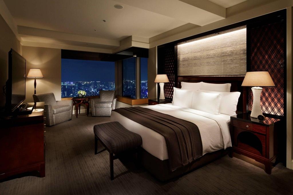 The Ritz Carlton Tokyo  Rooms  Luxury Suite Suite 1 King Suite Room 5