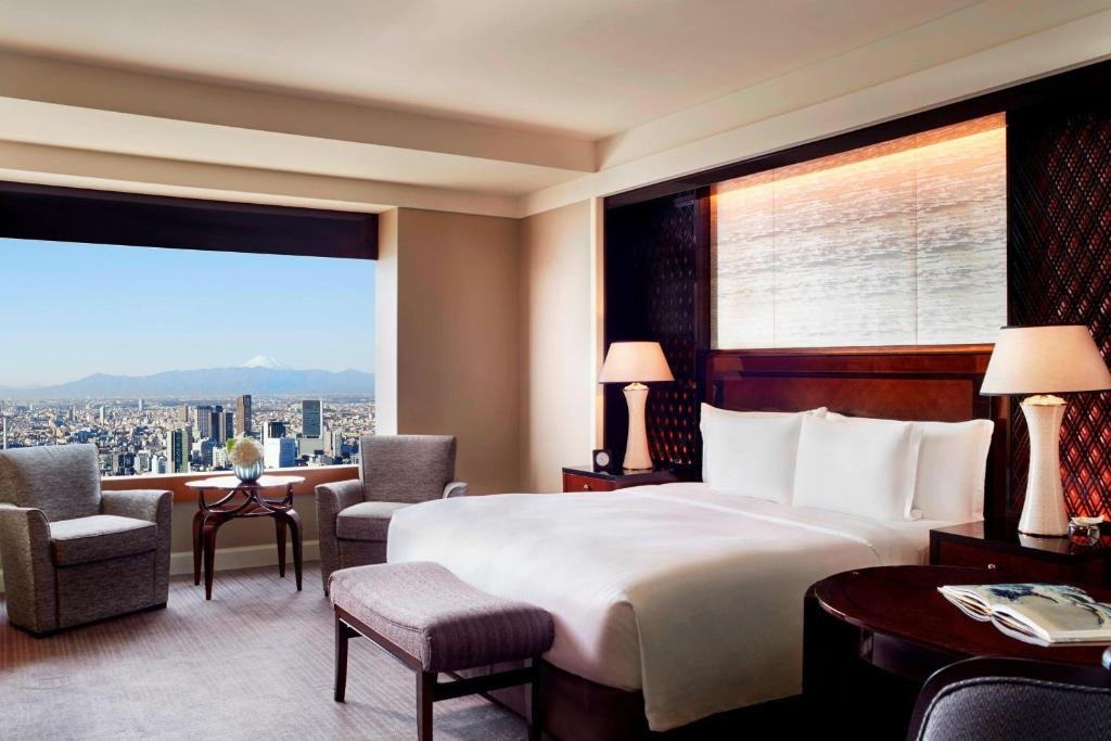 The Ritz Carlton Tokyo  Rooms  Rooms Image 3 3