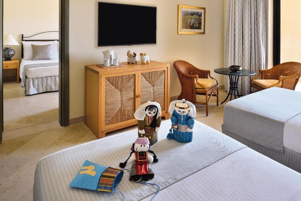 Movenpick Resort Spa Dead Sea  Rooms  Family Connecting Rooms Bed 16