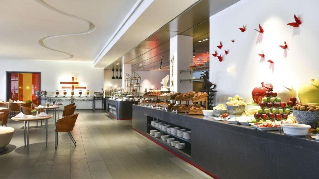 Kempinski Hotel Ishtar Dead Sea  Dining  Food And Beverages 1