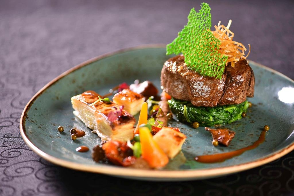 Kempinski Hotel Ishtar Dead Sea  Dining  Restaurant 37