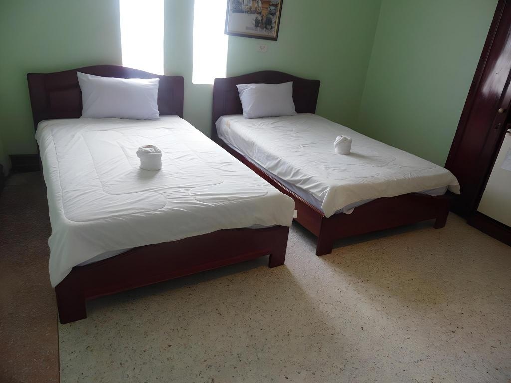Phou Chang Hotel  Rooms  Standard B 4