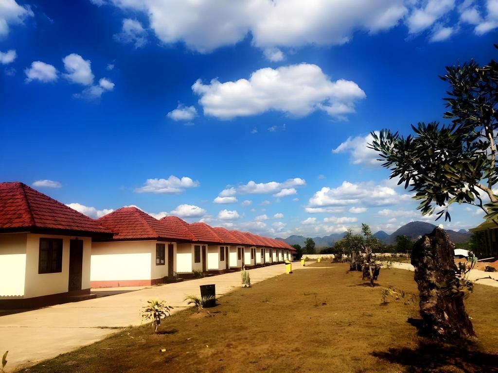 Ar Nonxay Guesthouse  Property Views  Exterior View 2