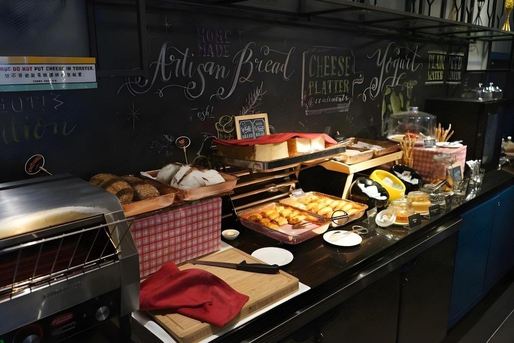 The Kuala Lumpur Journal Hotel  Dining  Dining Image 36 36