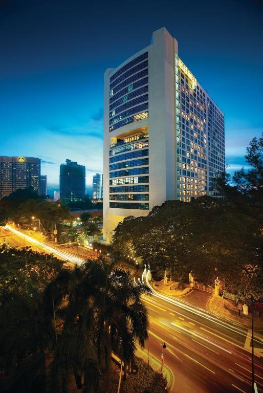 Hotel Maya Kuala Lumpur City Centre  Property Views  Entrance 5