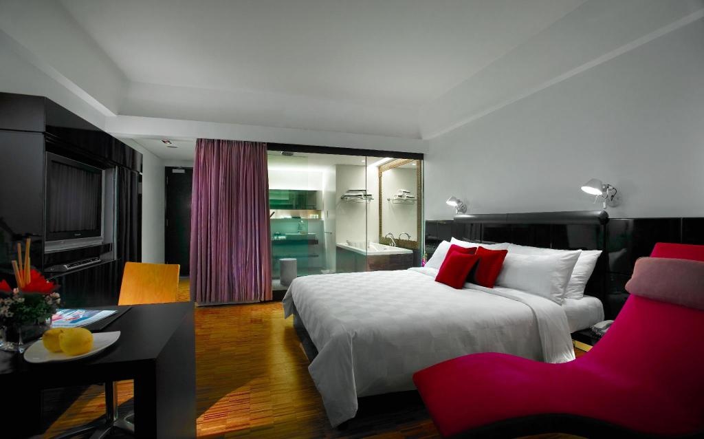 Hotel Maya Kuala Lumpur City Centre  Rooms  Deluxe Double Or Twin Room Bed 15