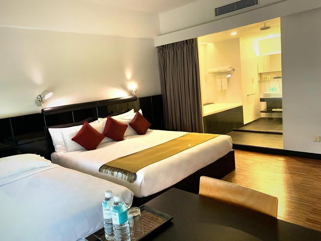 Hotel Maya Kuala Lumpur City Centre  Rooms  Entrance 20