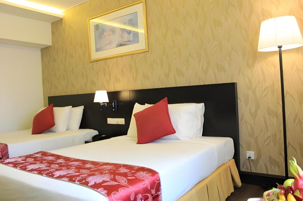 Summit Hotel KL City Centre  Rooms  Deluxe Premier Family Room Bedroom 10