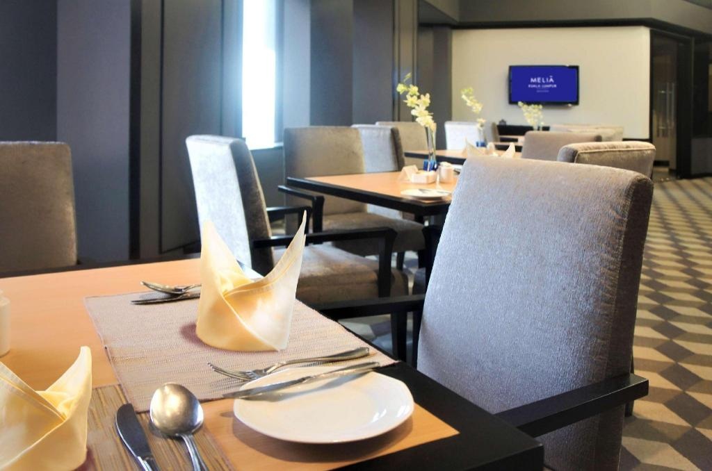 Melia Kuala Lumpur  Dining  Dining Image 25 25