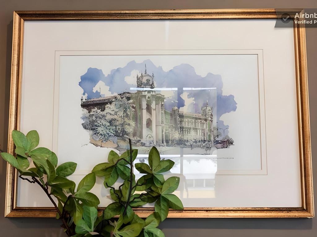 Funky Crib Hotel  Property Views  Interior View 6