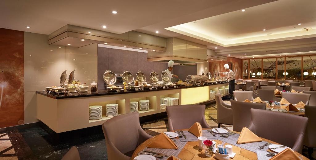Sunway Putra Hotel Kuala Lumpur  Dining  Food And Beverages 1