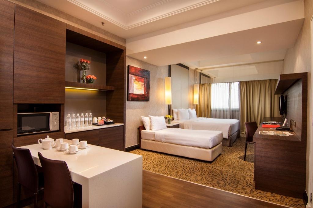 Sunway Putra Hotel Kuala Lumpur  Rooms  Deluxe Family Room Bedroom 5