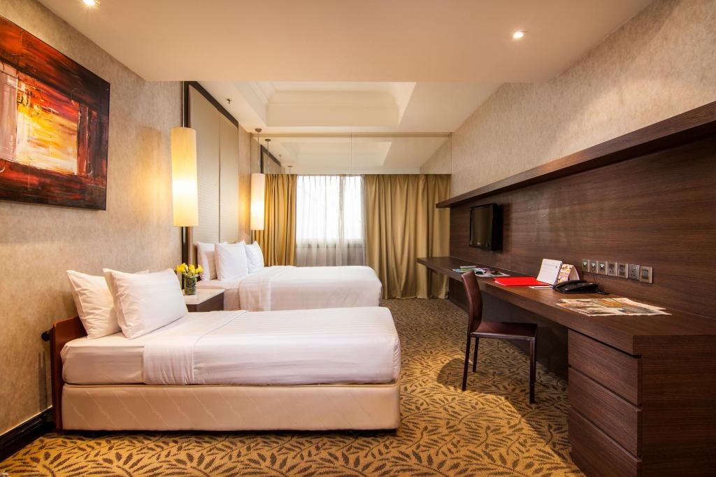 Sunway Putra Hotel Kuala Lumpur  Rooms  Deluxe Family Room Bedroom 9