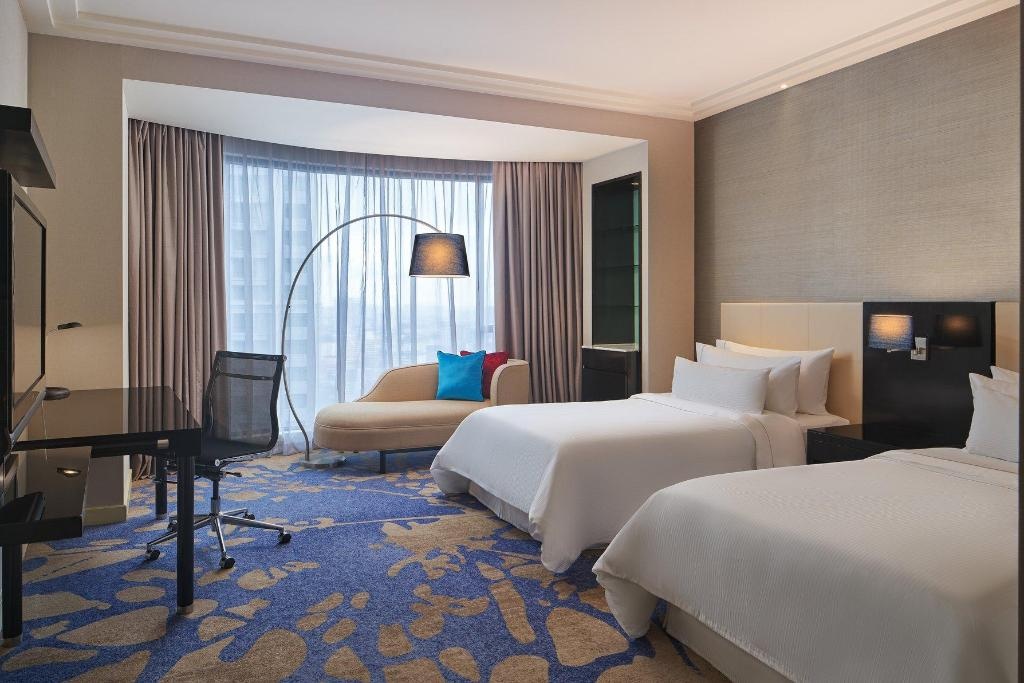 The Westin Kuala Lumpur  Rooms  Deluxe Twin Guest Room 2 Twin 9