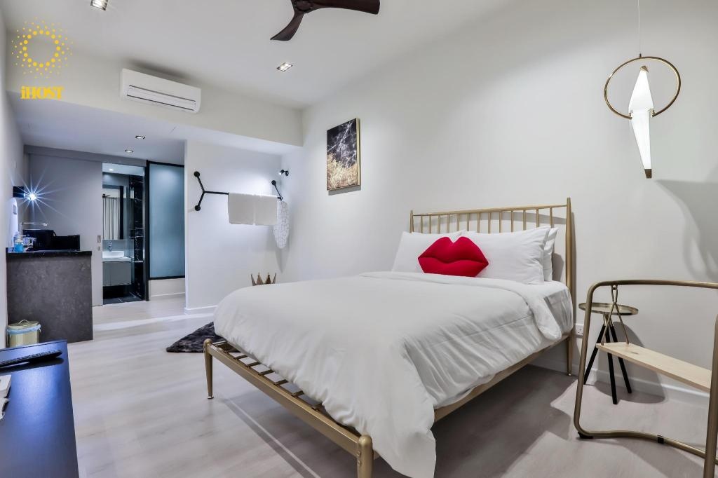 Expressionz Suites By IHost Global  Facilities  Bedroom 25