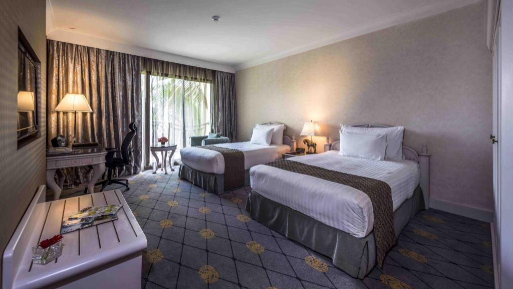 Palace Of The Golden Horses Hotel  Rooms  Deluxe Twin Room 1