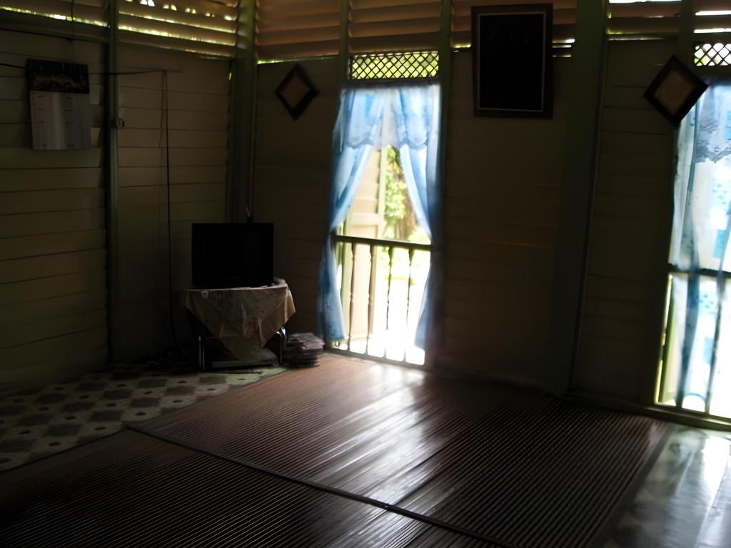 Mudin Hasan Homestay  Property Views  Interior View 1