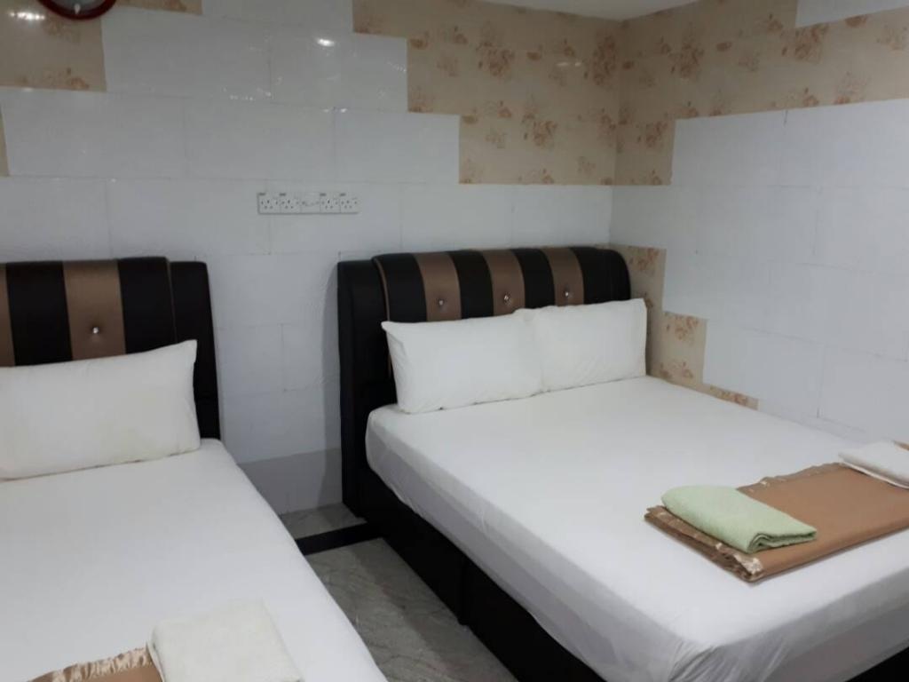 New Wave Hotel Nilai 1roomsTriple Room Room Plan4