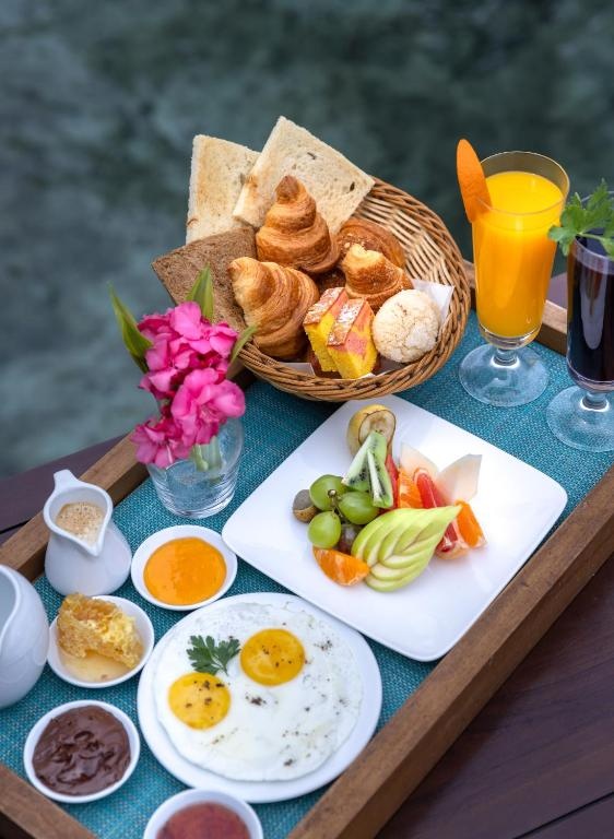 Adaaran Select Huduran Fushi 24hrs Dine Around Premium All Inclusive  Dining  Dining Image 20 20