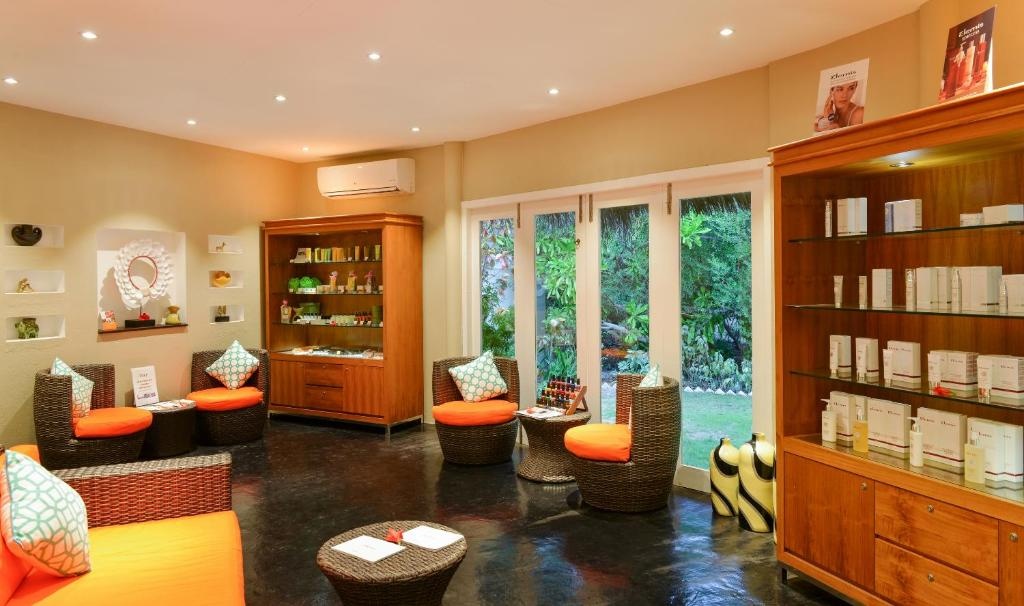 Adaaran Select Huduran Fushi 24hrs Dine Around Premium All Inclusive  Facilities  Massage 38