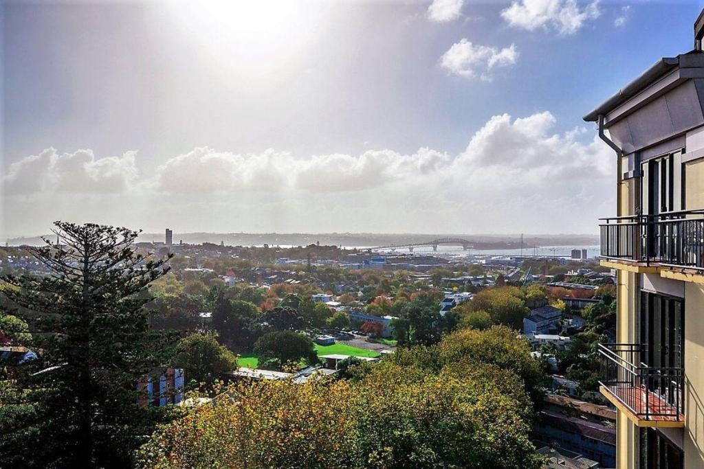 Freemans Bay Furnished Apartments Near CBD  Property Views  Property Views Image 4 4