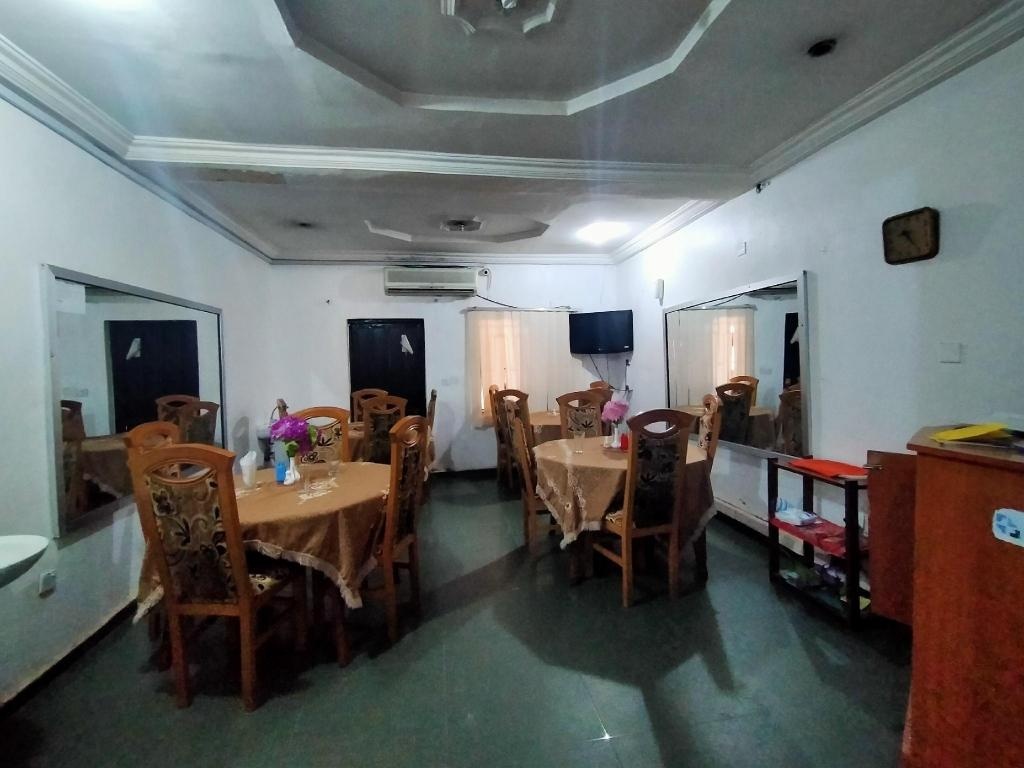 Orient Hotel And Plaza Ltd  Dining  Restaurant 1