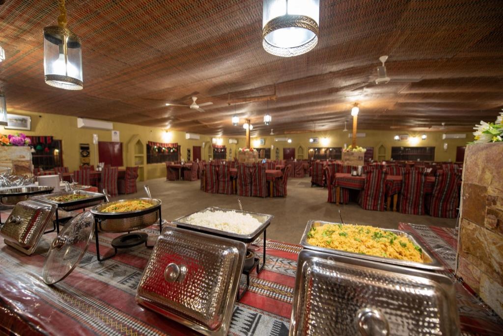 Arabian Oryx Camp  Dining  Food And Beverages 1