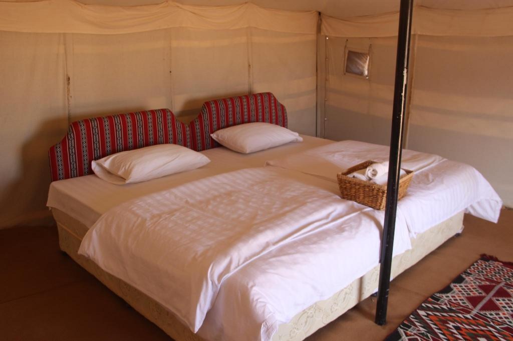 Arabian Oryx Camp  Rooms  Standard Accessible Bed 8