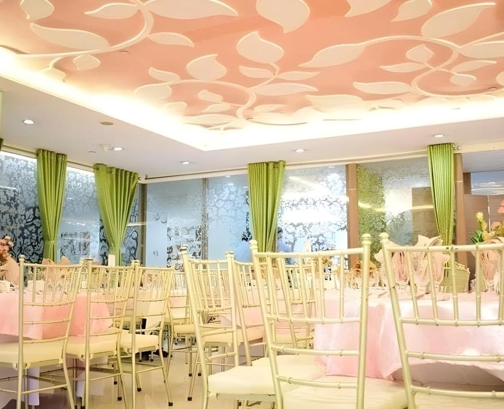 Vista Hotel Cubao  Dining  Restaurant 3