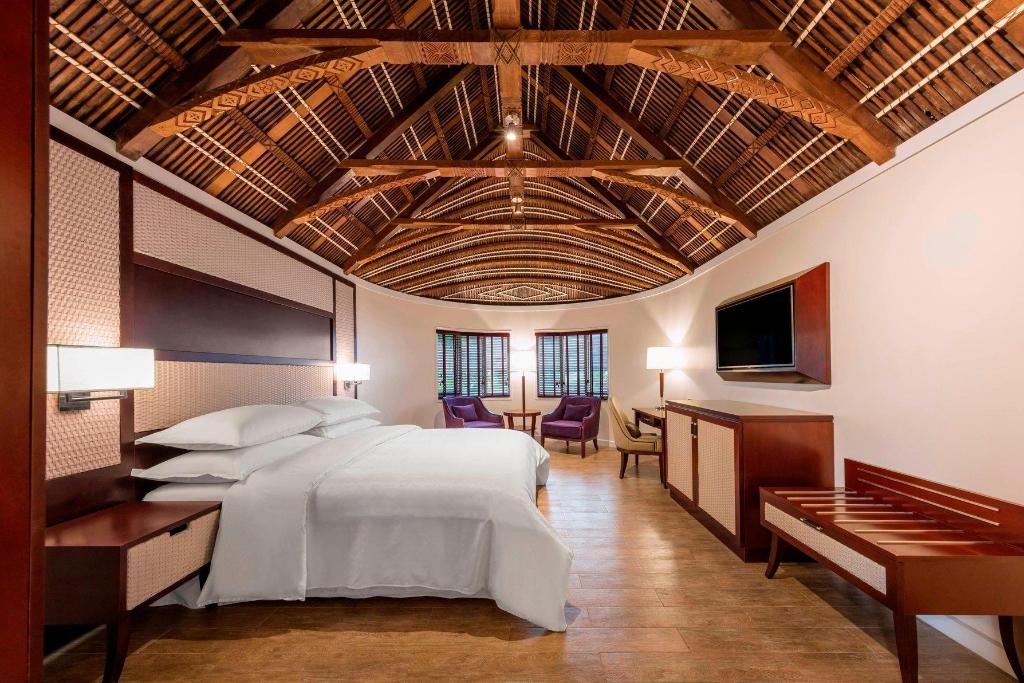 Sheraton Samoa Aggie Greys Hotel Bungalows  Rooms  Bungalow 1 King Garden View 12