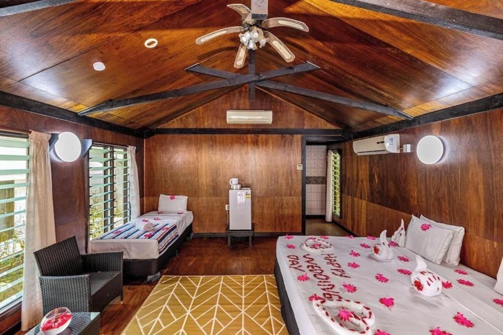 Orator Hotel  Rooms  Rooms Image 3 3