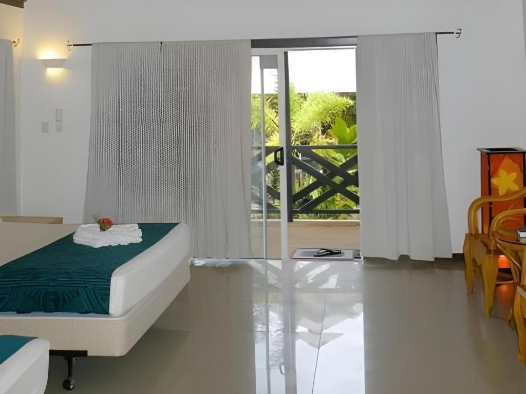 Orator Hotel  Rooms  Rooms Image 6 6