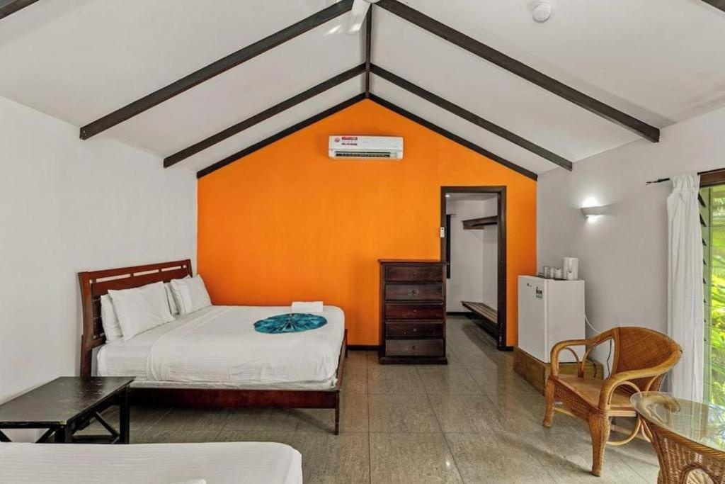 Orator Hotel  Rooms  Rooms Image 9 9