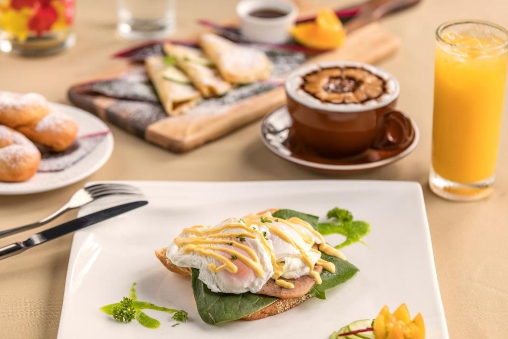 Saletoga Sands Resort And Spa  Dining  Food And Beverages 6