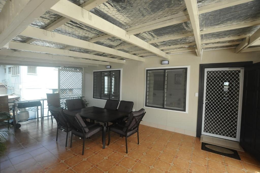 Talofa Inn  Facilities  Balconyterrace 12