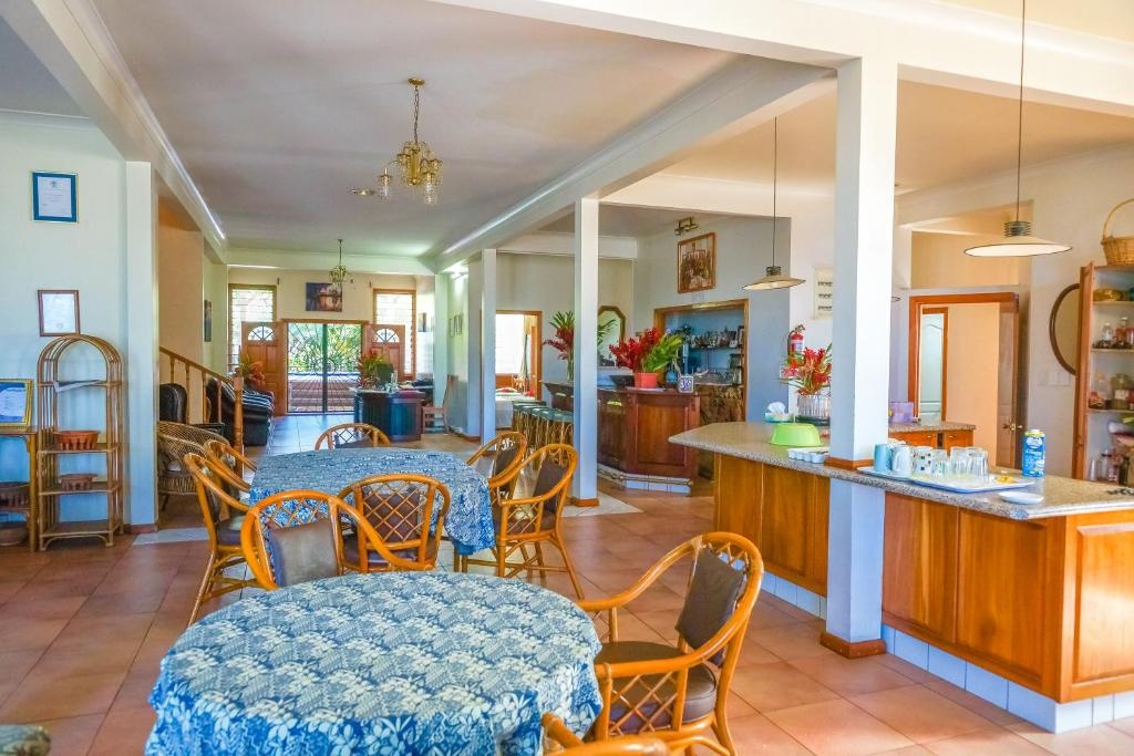 Lynns Getaway Hotel  Facilities  Facilities 4