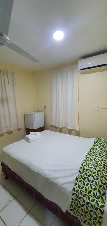 Lynns Getaway Hotel  Rooms  Rooms Image 11 11