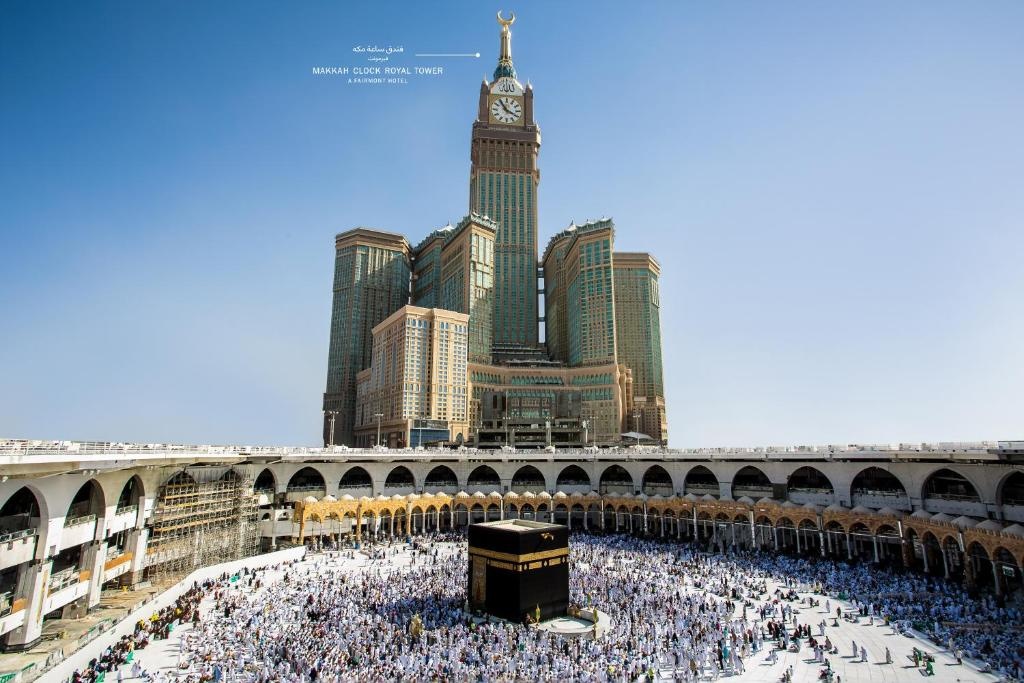 Makkah Clock Royal Tower A Fairmont Hotel  Property Views  Exterior View 16