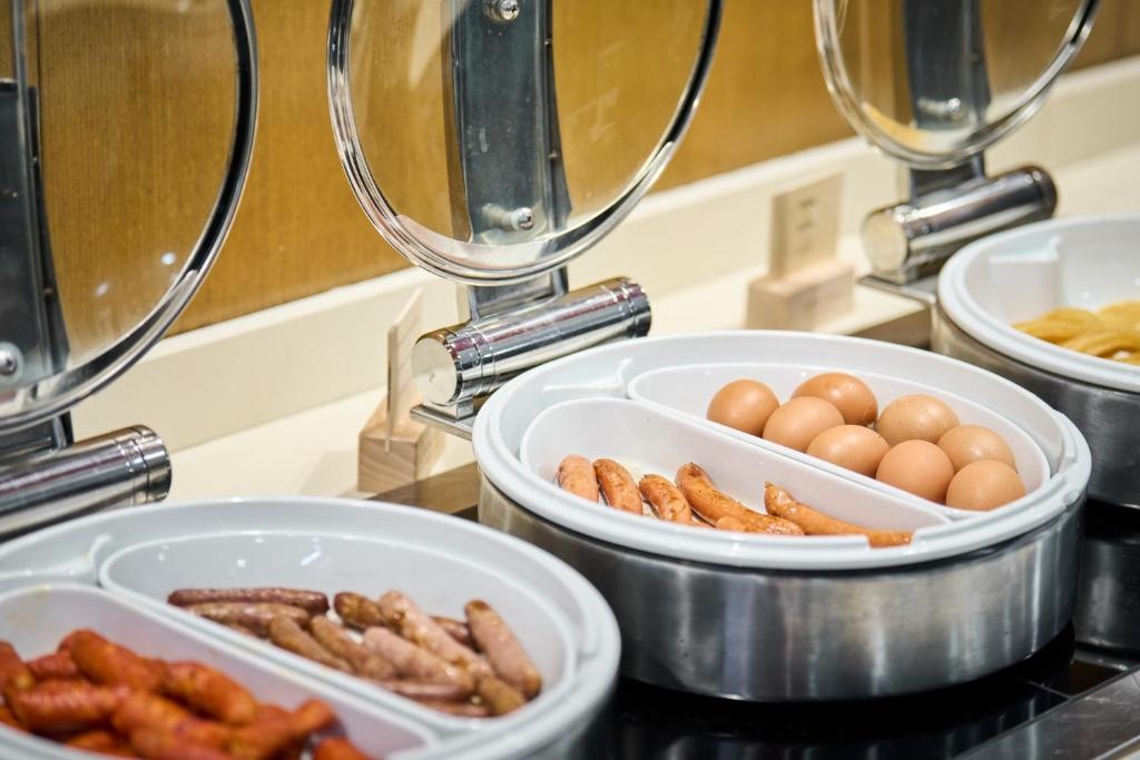 Catalonia Sagrada Familia Hotel  Dining  Food And Beverages 3