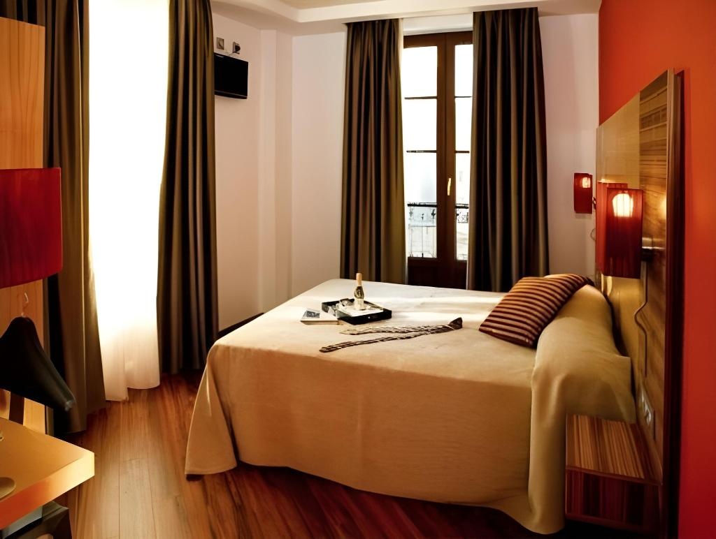 Hotel Spa QH Centro Leon  Rooms  Rooms Image 1 1